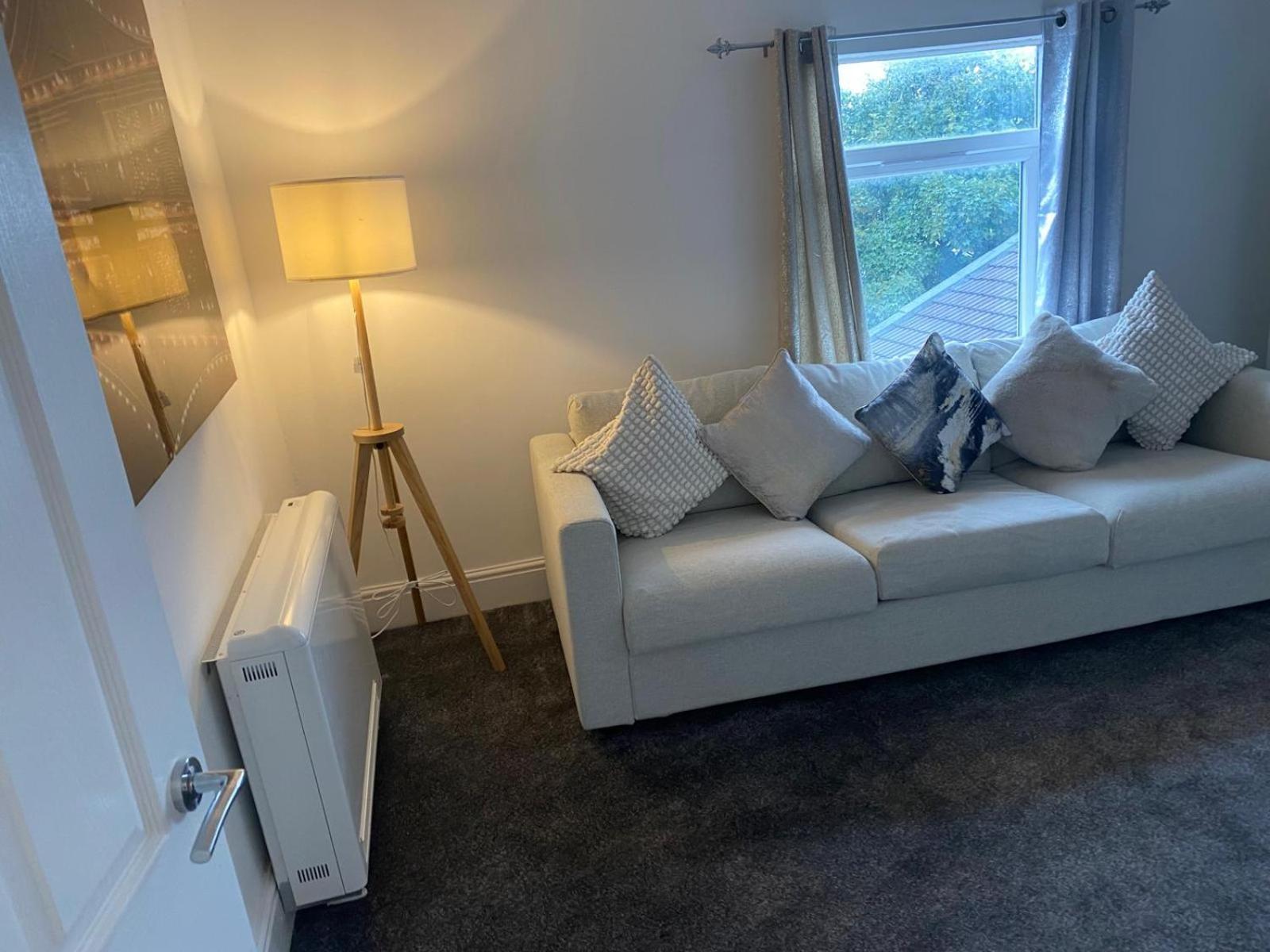 Beach House In Liverpool Waterloo Extérieur photo